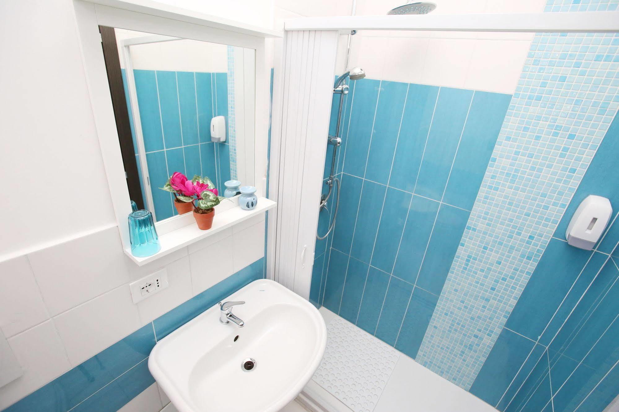 Iris Room Рим Экстерьер фото