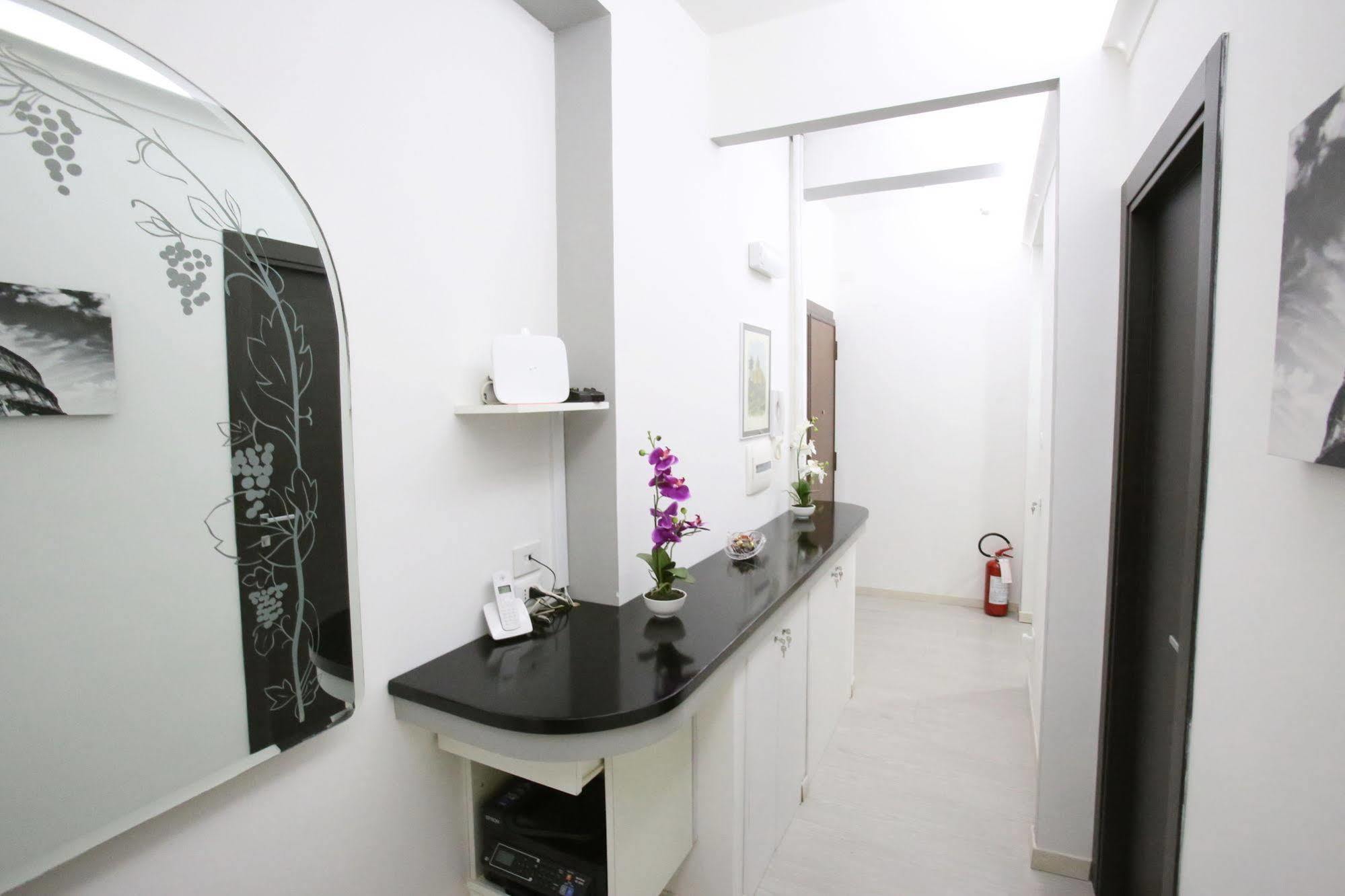 Iris Room Рим Экстерьер фото